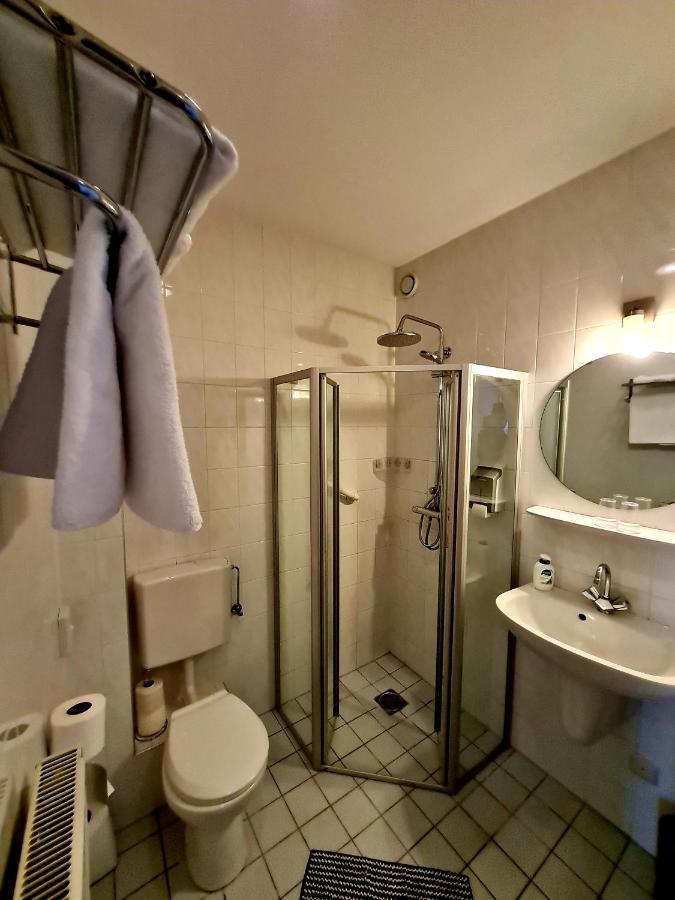 Hotel Restaurant 'T Trefpunt Made Exteriör bild