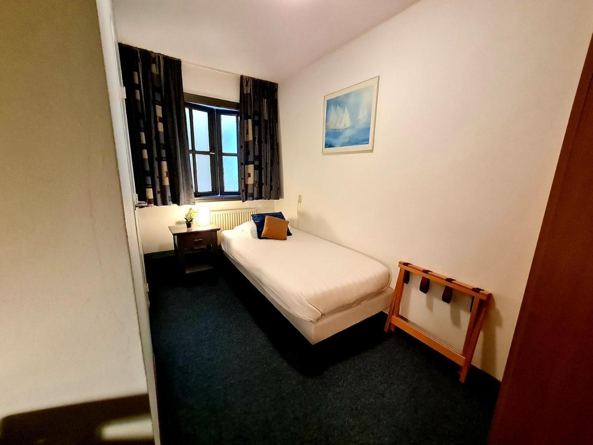 Hotel Restaurant 'T Trefpunt Made Exteriör bild