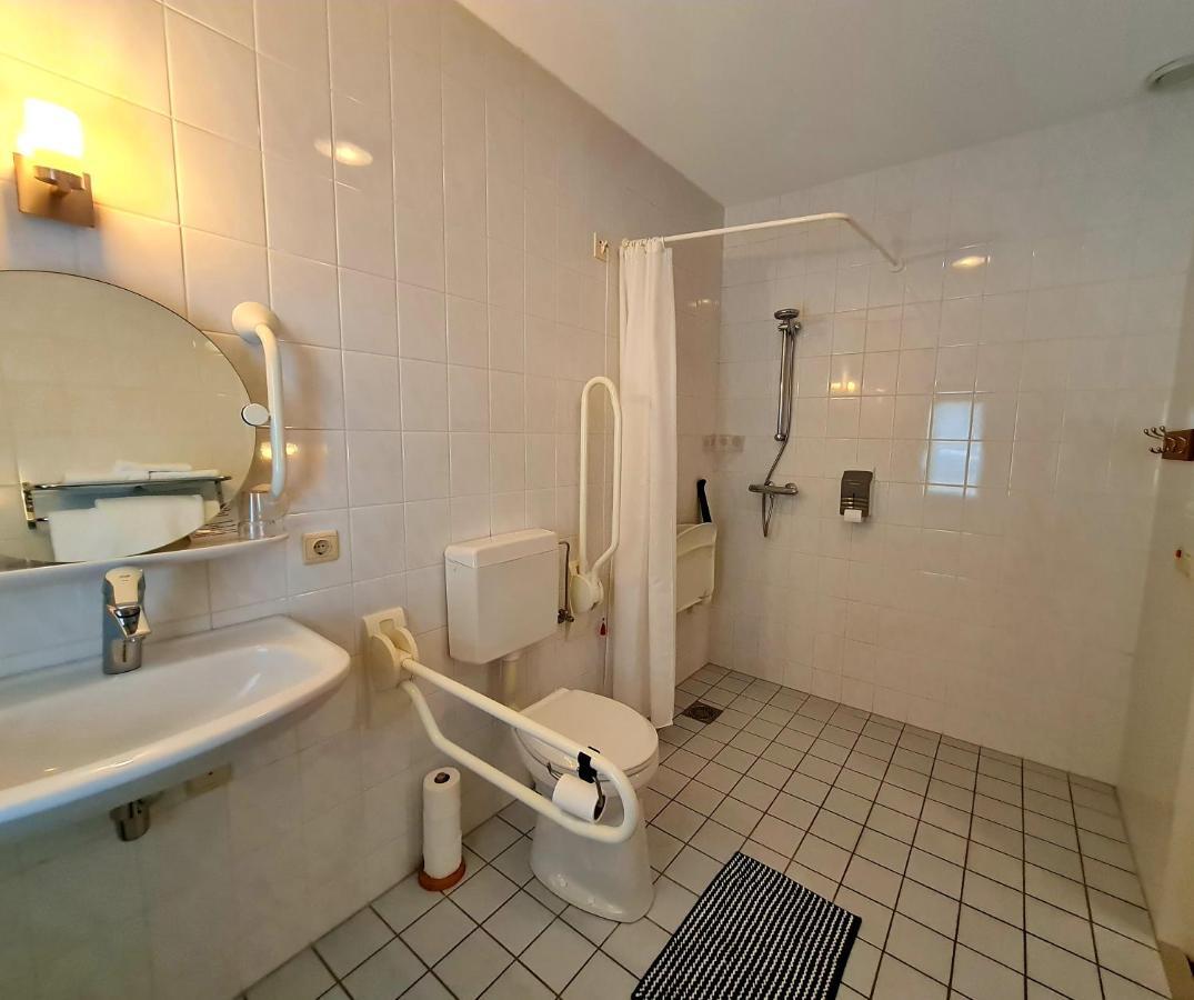 Hotel Restaurant 'T Trefpunt Made Exteriör bild